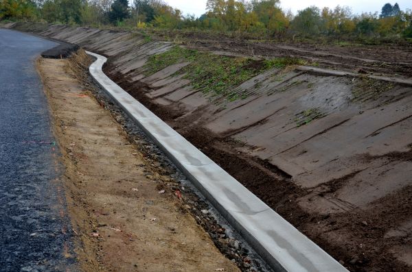 Cost of Slope Drainage Installation in Lynnwood